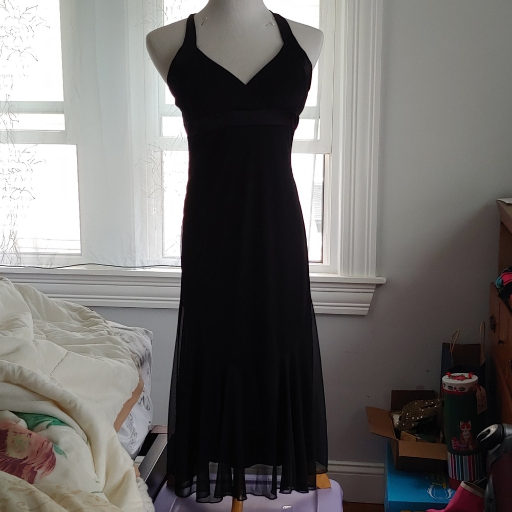 Black backless dress in chiffon and satin